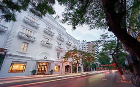 Khách Sạn Manoir Des Arts